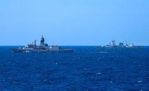 Chinese Coast Guard Expels Japanese Fishing Boat from Disputed Diaoyu Islands Waters