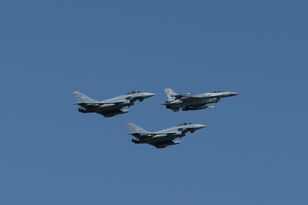 Polska poderwała myśliwce. Pilny komunikat DORSZ