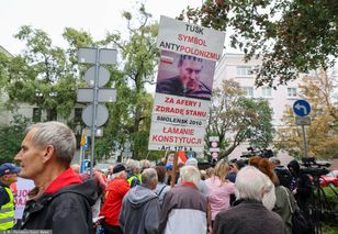 Awantura przed AWS. W sieci rozgorzała dyskusja