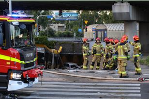 Autobus wpadł do tunelu. Nieoficjalnie: zawinił czujnik pedału gazu