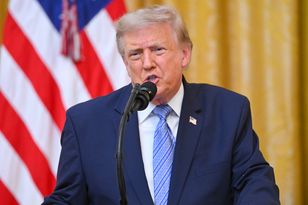 Działo się w nocy. Nowe ataki na Iran, Trump uderza cłami w Kanadę