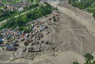 Powódź w Nepalu. Polskie MSZ przekazało, co z Polakami