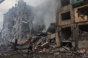 Atak Rosji na centrum Sum. Dwie osoby nie żyją, rannych jest sześć