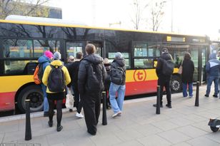 Zmiany w komunikacji miejskiej w Warszawie. Kontrolerzy zaczną działać