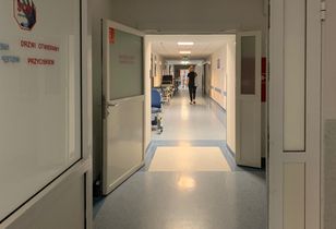 Pielęgniarki zwolnione dyscyplinarnie. Dyrektor: nie wiem za co