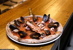 Mandat za pizzę z krewetkami. Restaurator z Gdańska dziękuje