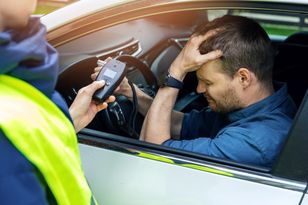 Miał stracić auto za jazdę pod wpływem. Sąd uchylił wyrok