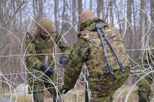 Kraj NATO wzmacnia granicę z Rosją. Powstanie 600 bunkrów