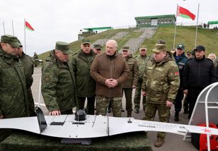 Tak zbroi się Białoruś. Co dzieje przy granicy Polski?