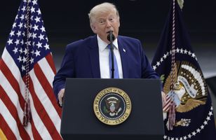 Trump grozi Iranowi. "Jeśli nie podpiszą, podejmiemy działania"