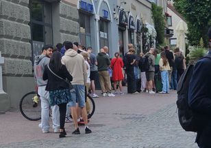 Książulo polecił kebab w Sopocie — tłumy od rana pod lokalem Ayla