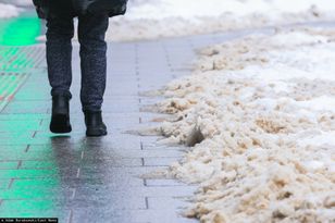 Zima nie odpuszcza. Firmy mają 5 obowiązków. choćby 30 tys. zł kary