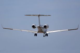 Donald Trump grozi Bombardierowi. Domaga się produkcji samolotów w USA