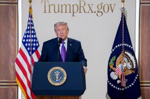 Trump uruchamia specjalny portal. Leki na receptę mają być tańsze