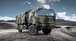 Zamawiają ponad 2 tys. ciężarówek. Muszą na nie poczekać 15 lat