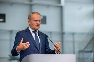 Tusk apeluje do polityków ws. wsparcia Ukrainy: nie igrajcie z ogniem
