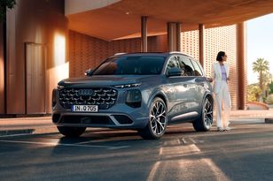 Nowe Audi Q7 znów zmienia zasady gry. Elegancki SUV imponuje bogatym wyposażeniem