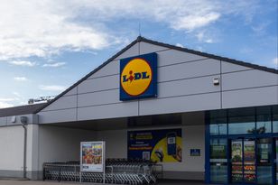 Chciał odebrać pieniądze za puszki. Lidl tłumaczy się z wpadki
