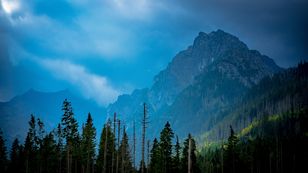 All-night TOPR rescue below Rysy peak ends at dawn