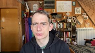 "Pani na kasie zarabia więcej niż ja". Jaś Kapela nie kryje goryczy