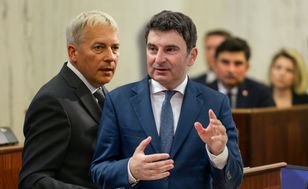 Marszałek z KO zignorował nakaz od wojewody z KO. "Zgrzyt" na Śląsku