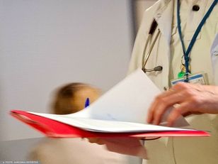 Za te choroby ZUS wypłaci 1878 zł miesięcznie. Lista jest długa