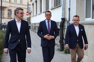 After Morawiecki's caucus meeting, Müller announces press conference of Rozwój Plus association