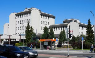 300 osób nie ma za co żyć. Pracownicy fabryki poszli z trumną pod ZUS