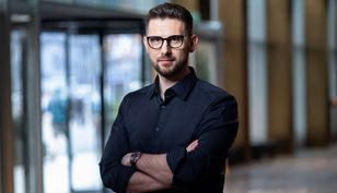 Piotr Żak na kolejne lata prezesem Grupy Polsat Plus