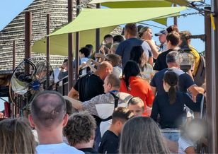 Energylandia packed in final days of summer — queues over an hour long