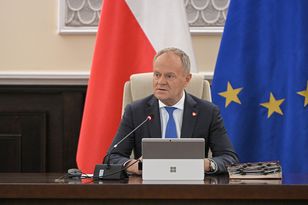 "Dylemat Tuska". Niemieckie media o nierozwiązywalnym zadaniu