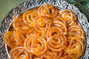 Na sylwestra zrobię perskie placuszki. Zaskoczą smakiem i wyglądem