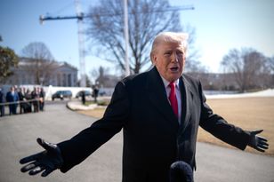 Przygotowania do wojny? USA przenoszą personel z Bliskiego Wschodu