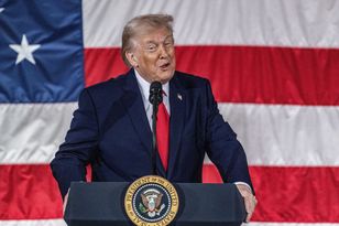 USA wysyłają superlotniskowiec. Trump stawia sprawę jasno