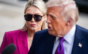 Trump żartuje o zwolnieniu swojej rzeczniczki. "Okropna praca"