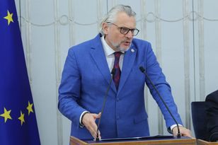Sprawa senatora Lenza bulwersuje. Fala komentarzy