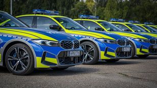 Tak teraz będzie jeździć policja. Odebrali flotę nowiutkich BMW