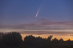Spektakularny sierpień na niebie. W sierpniu kometa nad Polską