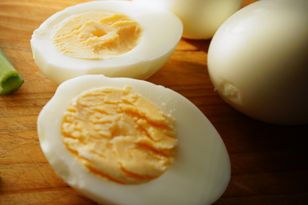How many eggs a day is safe? Dietitians debunk the cholesterol myth