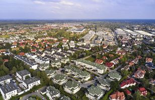 "Trzeba się wstrzelić z prysznicem". Winą obarczają deweloperów