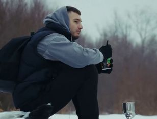 Chińska zupka w lesie nad Wisłą. Tak Legia zaprasza kibiców na mecz