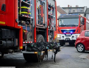 Targówek: koparka uszkodziła gazociąg. Ewakuowano kilkadziesiąt osób