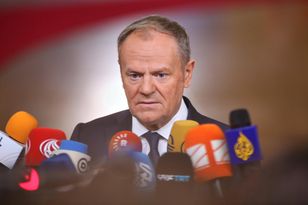 Tusk wyszedł do dziennikarzy. Mówi, co dzieje się w kuluarach