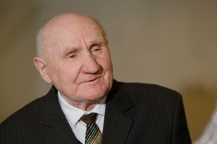 87-letni Józef Peruga z Kalisza oblał maturę po raz trzeci: „Zostałem oszukany"