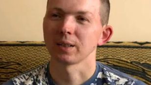 Jaruś z "Chłopaków do wzięcia" zmienił wizerunek, ale wrócił do dawnego stylu
