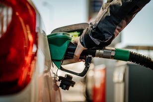 Fuel prices rise Monday: 95-octane petrol capped at 6.54 zł, diesel at 7.59 zł