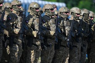 Poll: most Poles don't believe the army could repel an attack