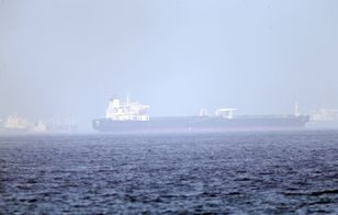 Ponad 120 tankowców płynie do USA. Po "najsłodszą" ropę i gaz