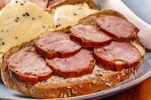 W PRL-u ukochana wędlina Polaków. Ja wciąż robię ją sama w domu, jest przepyszna