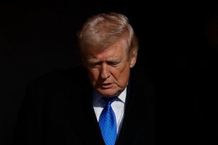 Trump negocjuje sam ze sobą? Ironiczny wpis ambasady Iranu